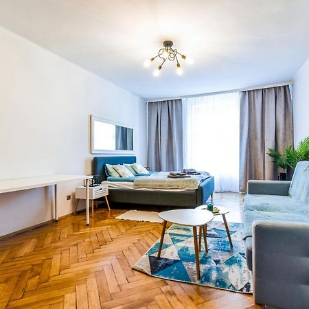 Royal Flats Old Town Apartment คราคูฟ ภายนอก รูปภาพ