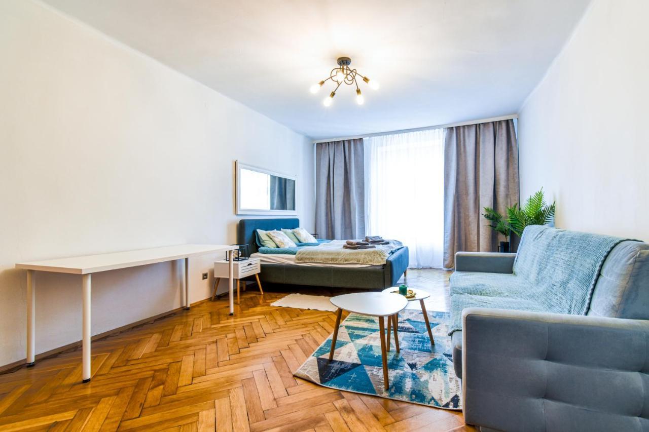 Royal Flats Old Town Apartment คราคูฟ ภายนอก รูปภาพ