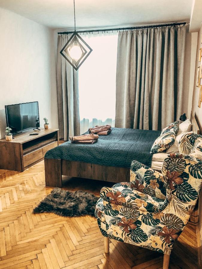Royal Flats Old Town Apartment คราคูฟ ภายนอก รูปภาพ