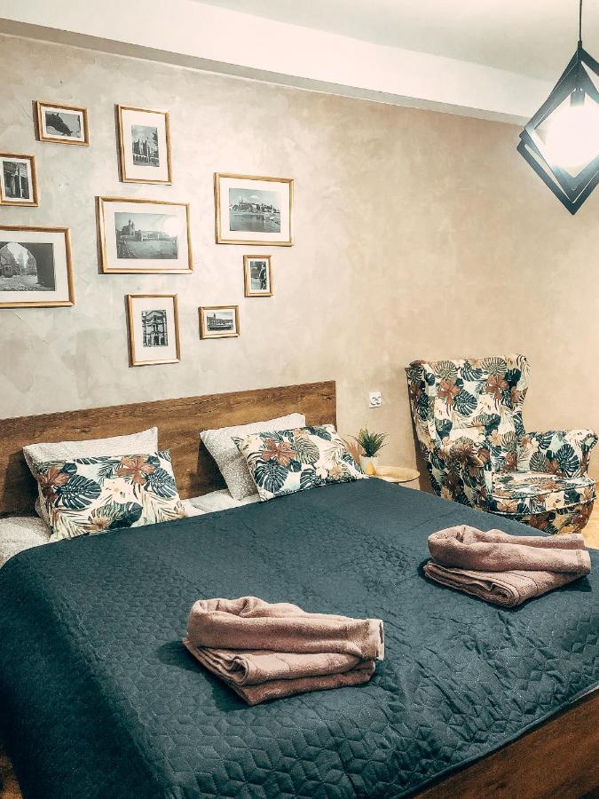 Royal Flats Old Town Apartment คราคูฟ ภายนอก รูปภาพ